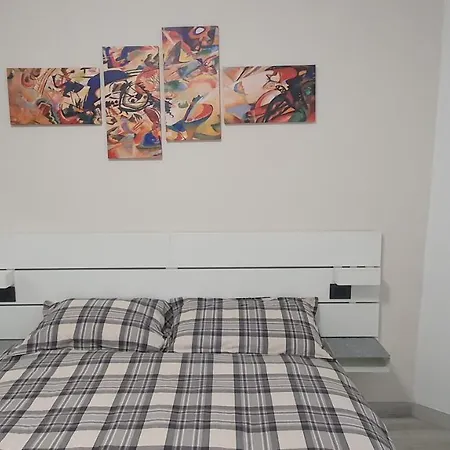 B&B 1930-3